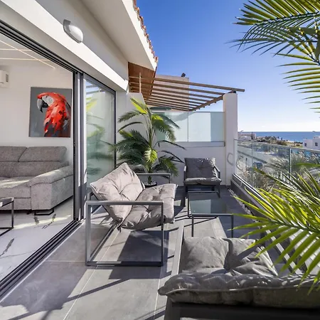 דירה Hiddengems Residences 202 - The Lxr Penthouse - Pool & Steps